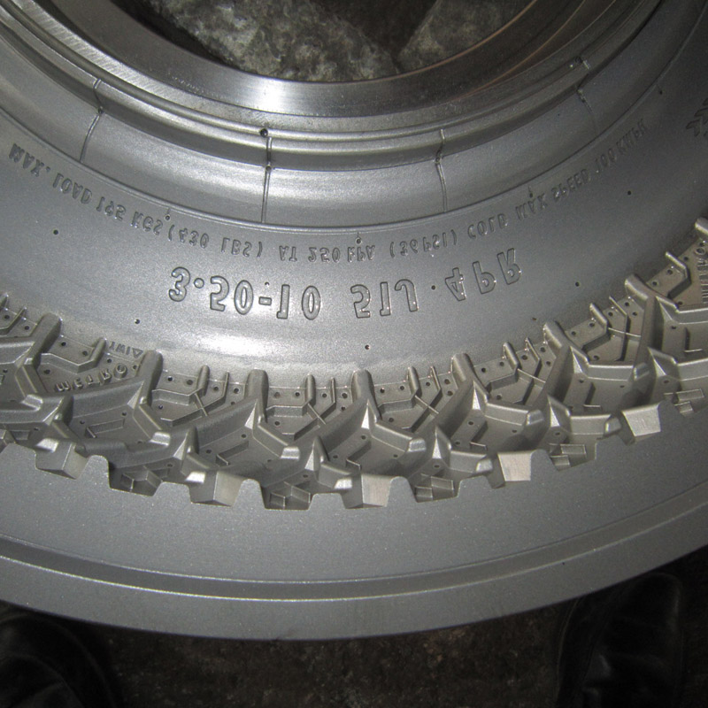 3.50-10 Forma pro motocyklové pneumatiky